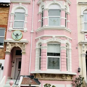 Guest house La Di Da Town, Bournemouth